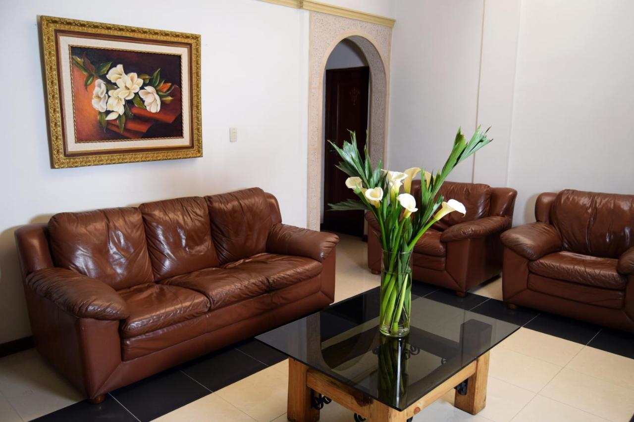 Hotel Bolivar Plaza Manizales Exterior photo